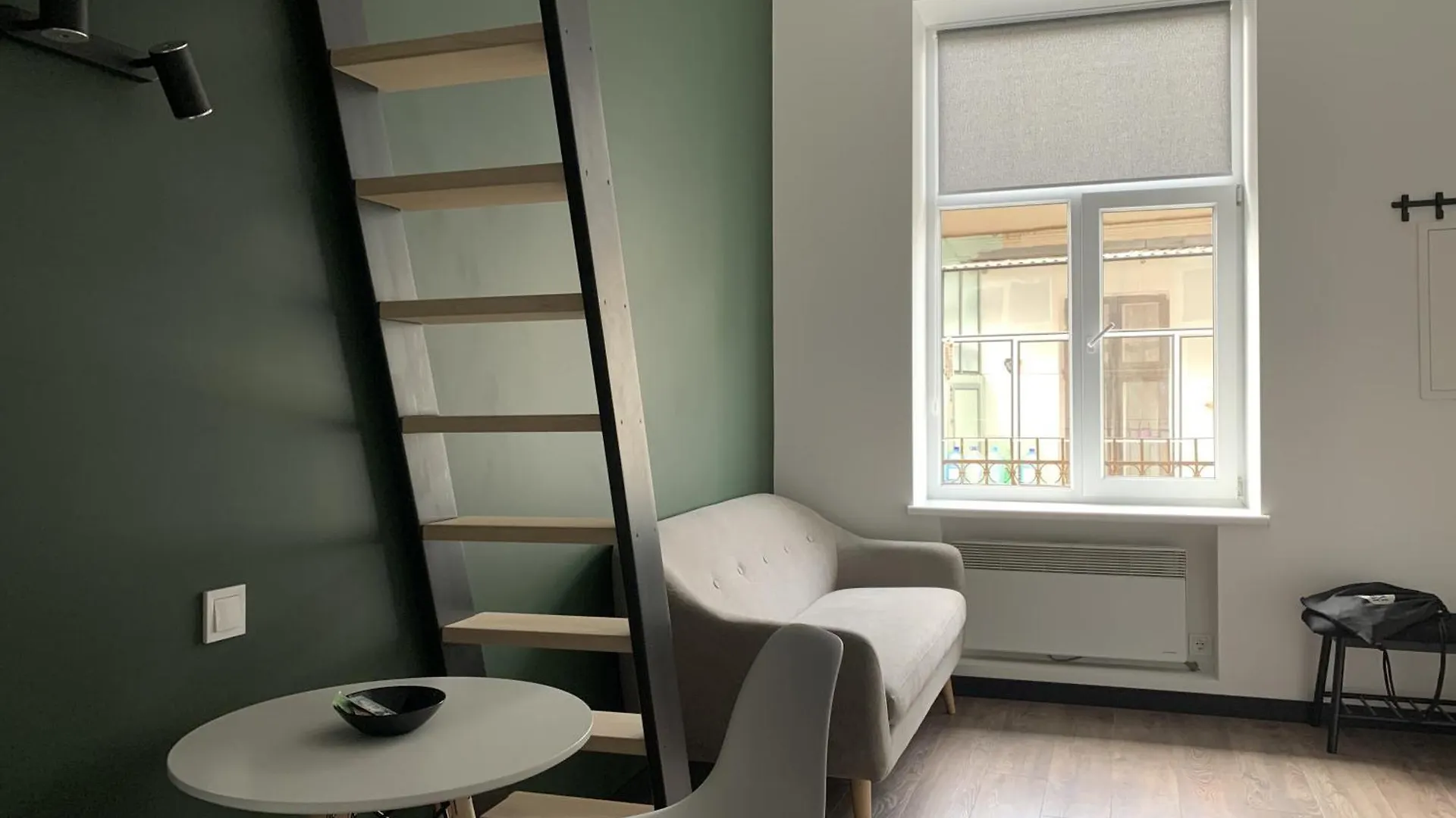 Mini Green - В Центрі Біля Форуму Lviv